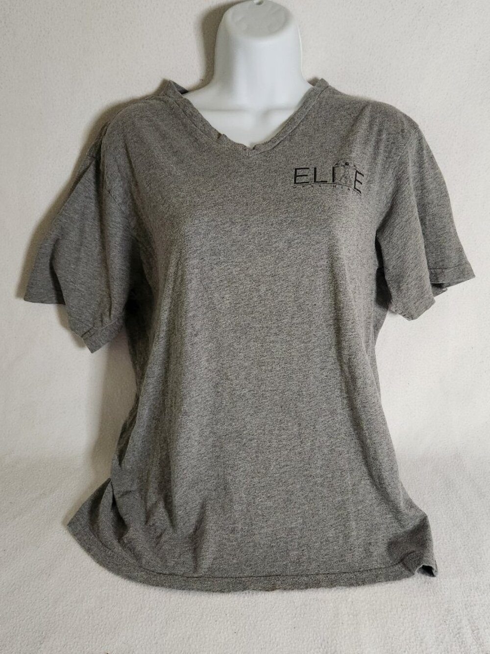 District Made Elite Mens Health Gray Graphic Tee Size S